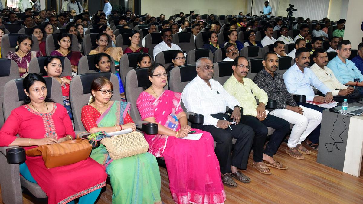 DCP urges SCDCC Bank to link with national cyber crime portal to protect victims from financial losses