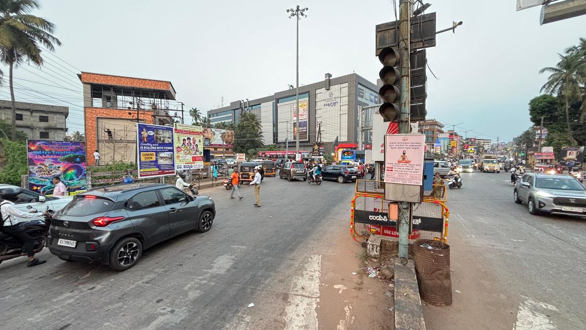 Steel bridge proposed at Kalsanka Junction to ease traffic flow, MLA Yashpa Suvarna