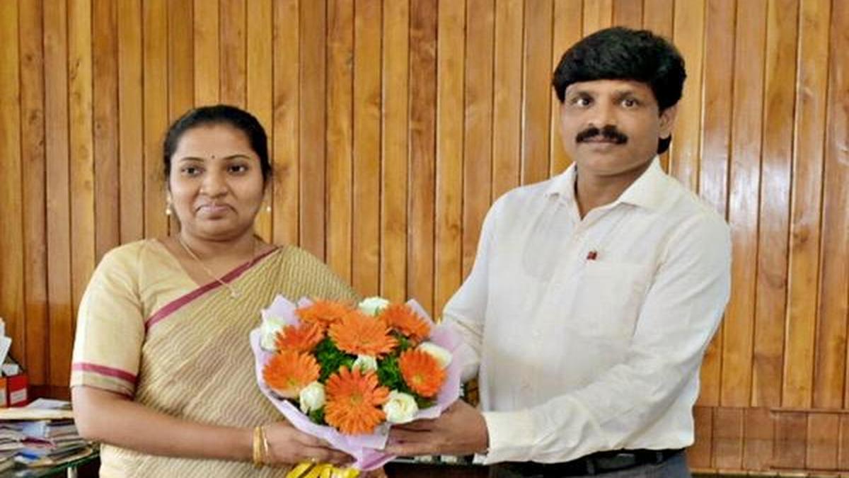 New Udupi Deputy Commissioner takes charge The Hindu