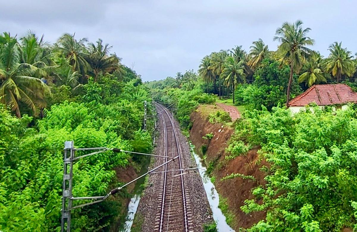 KRCL line at Akalabail in Byndoor taluk of Udupi district in Karnataka. Even three decades after its establishment, Konkan Railway Corporation Limited’s 749-km network has largely remained single-line except about 47 km double line on the Roha-Veer section in Maharashtra. 