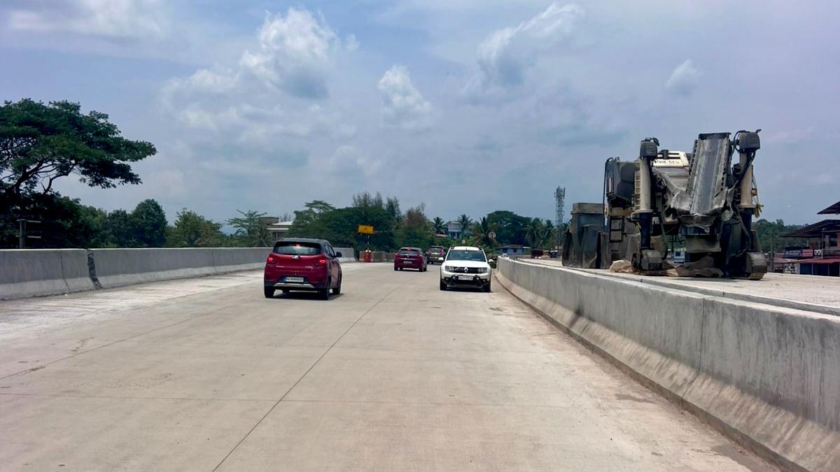 Flyover with underpasses of Mangaluru-Bengaluru NH 75 partially opens for traffic at Nellyadi
