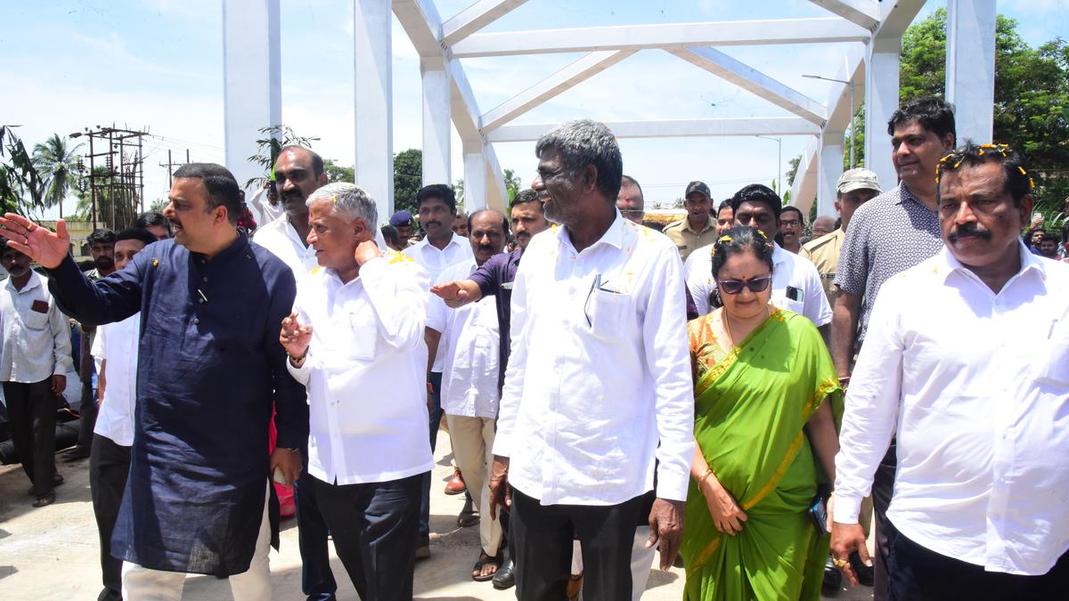 Somanna briefly mentions Udupi station, omits details about its development under Amrit Bharat Scheme