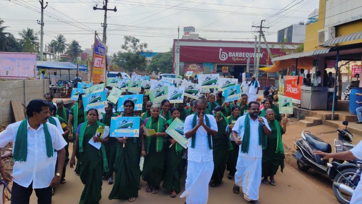 With resentment running deep among delta farmers over livelihood issues, association leader joins the fray