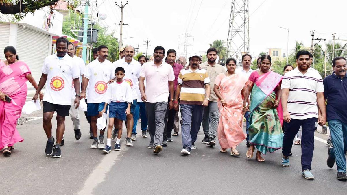 ‘Health Walk’ inaugurated in central districts