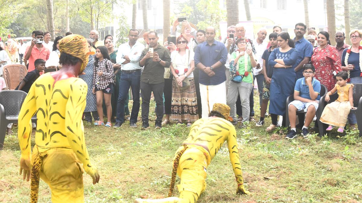 Pongal festivities attract foreign tourists in Thanjavur