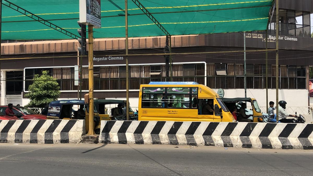 Tiruchi police erect canopy at one more busy junction