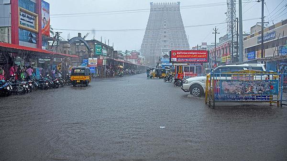 Heavy rain in Tiruvarur and Thanjavur districts The Hindu