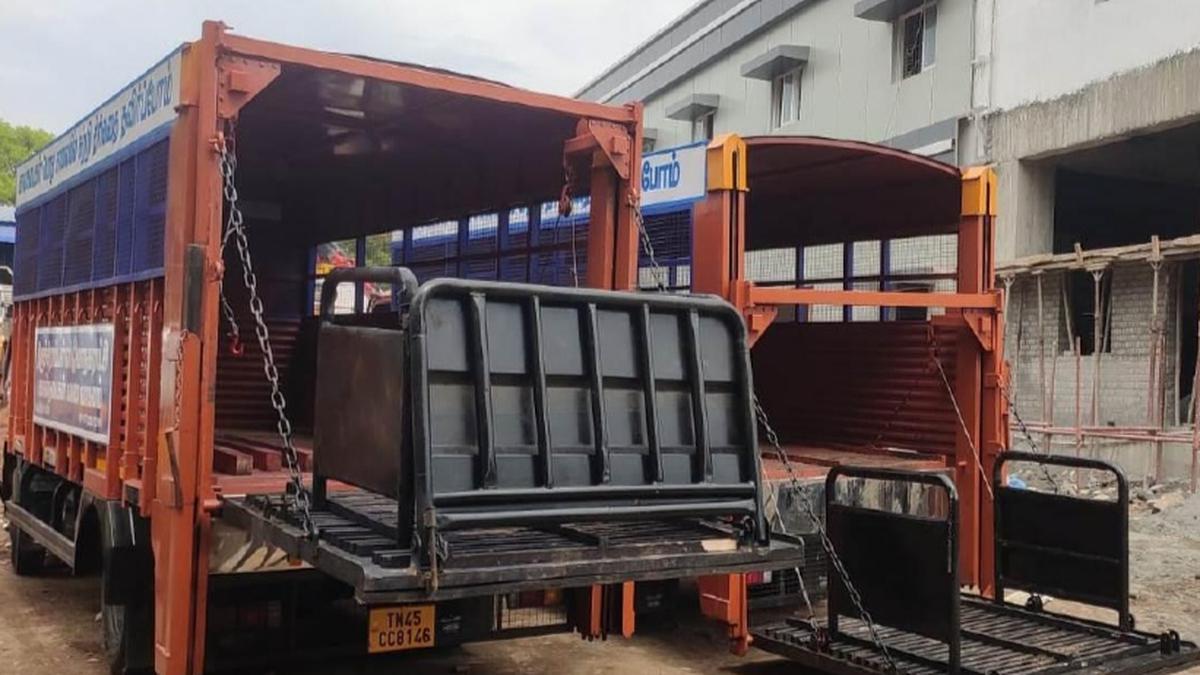 Special vehicles procured to impound stray cattle in Tiruchi