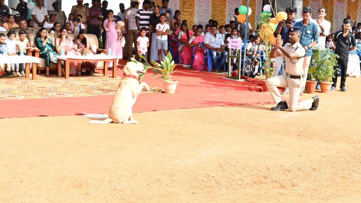 RPF’s Rocky steals the show at Republic Day celebrations in Tiruchi