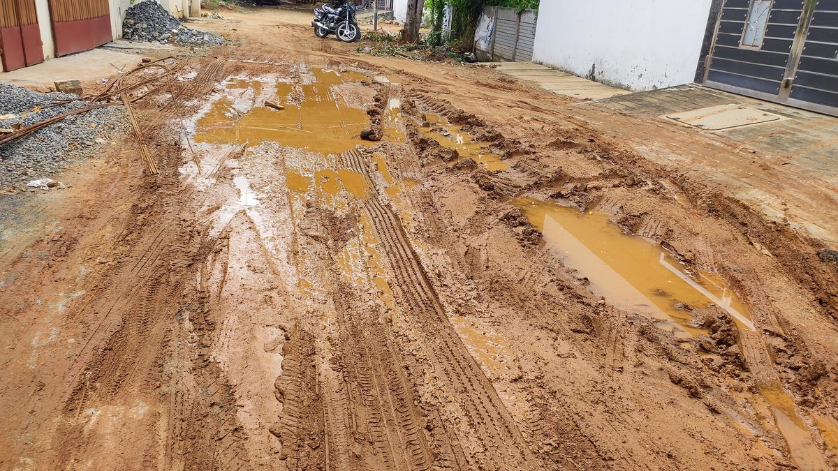 Slushy roads makes it tough for residents in Tiruchi