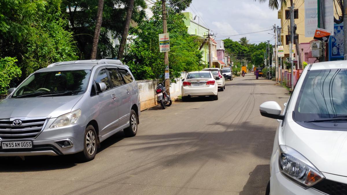 On-street parking of cars in residential areas hinders movement of vehicles