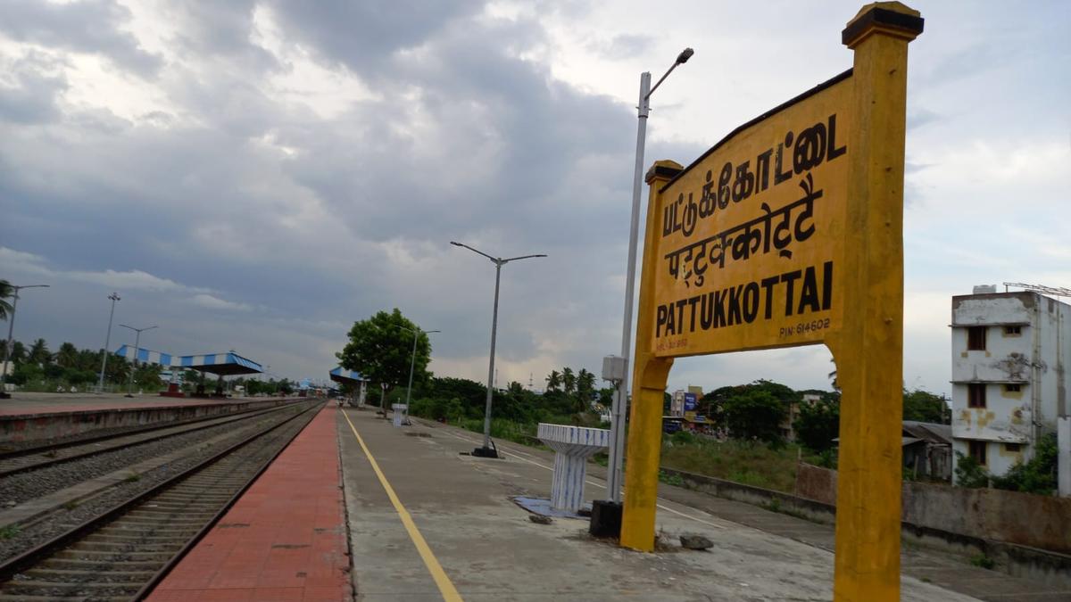 Preliminary work for electrification of Tiruvarur-Karaikudi BG section under way