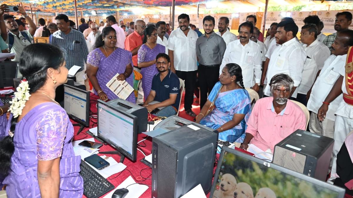 Over 59,000 petitions received at Ungaludan Stalin camps in Tiruchi in first phase