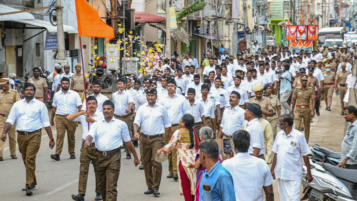 RSS organises route marches and public meetings in Tiruchi, neighbouring districts