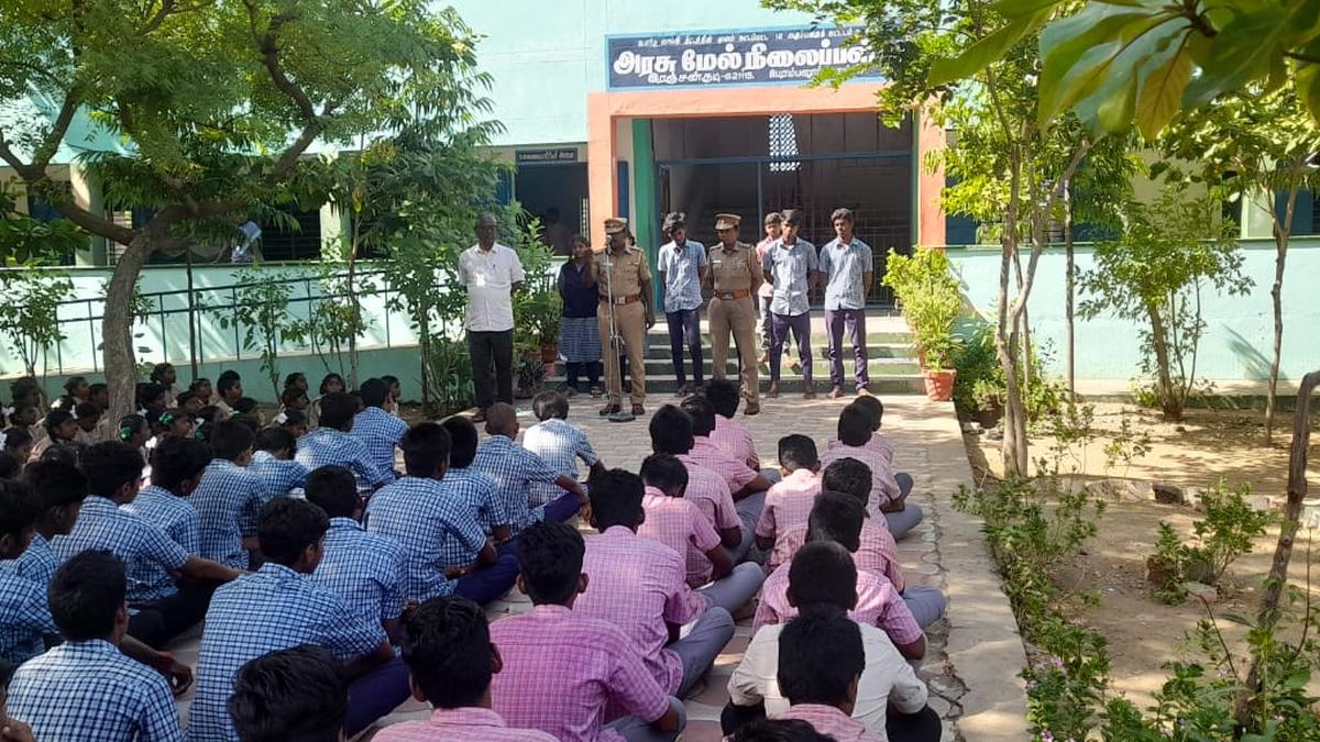 Drive to sensitise schoolchildren to resist sexual abuse and drug addiction under Kalviyum Kaavalum initiative continues in Perambalur