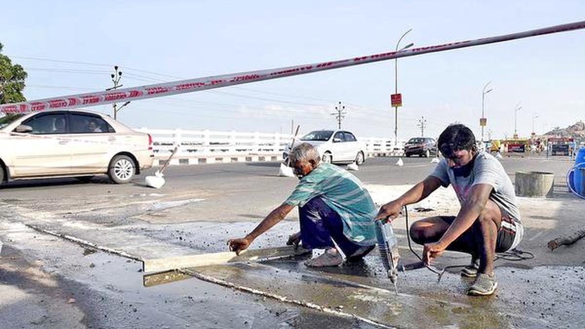 Work to repair expansion joints on Cauvery bridge begins The Hindu