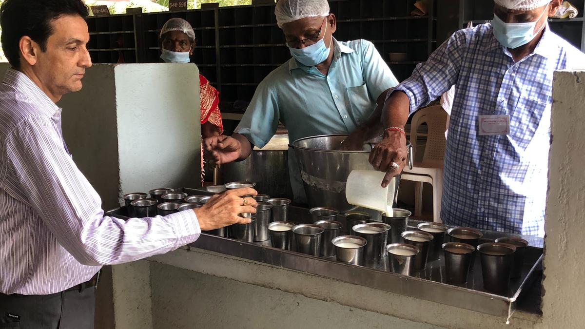 Free butter milk in sweltering heat a big draw among people in Tiruchi