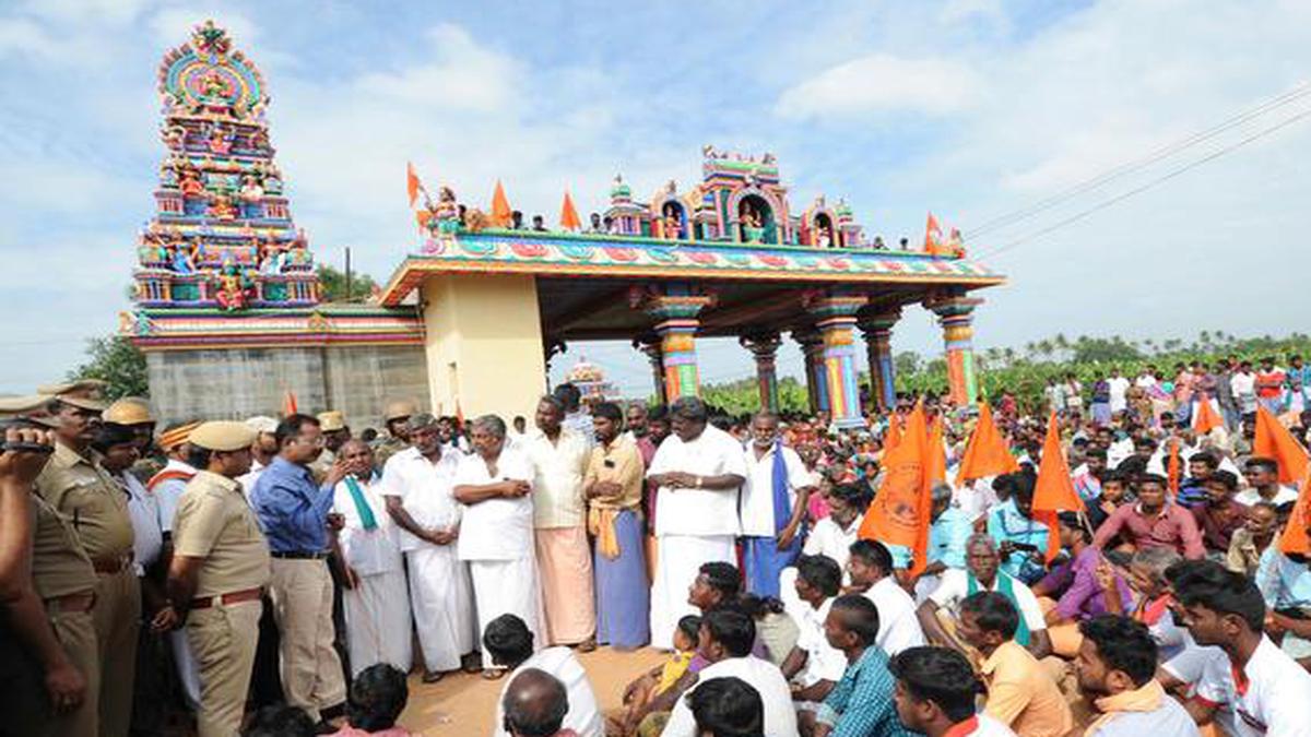 Tension as officials move to remove temple structures - The Hindu