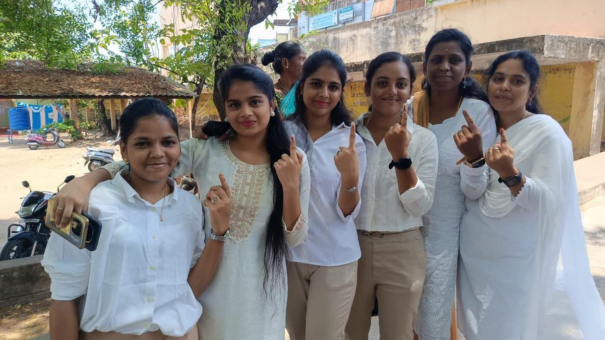 Vijay’s entry fuels interest among first-time voters in Tiruchi East constituency