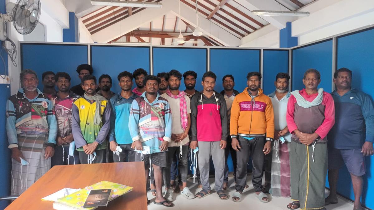 Sri Lankan Navy arrests 18 fishermen from TN, Karaikal