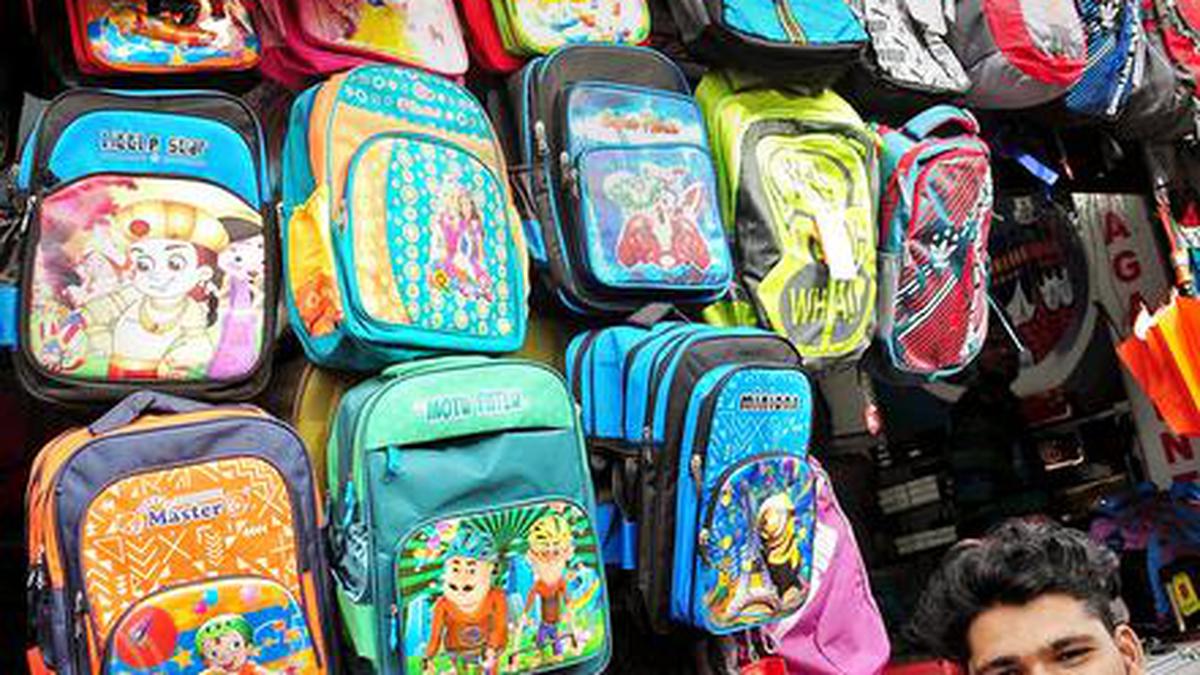 School bag hotsell chhota bheem