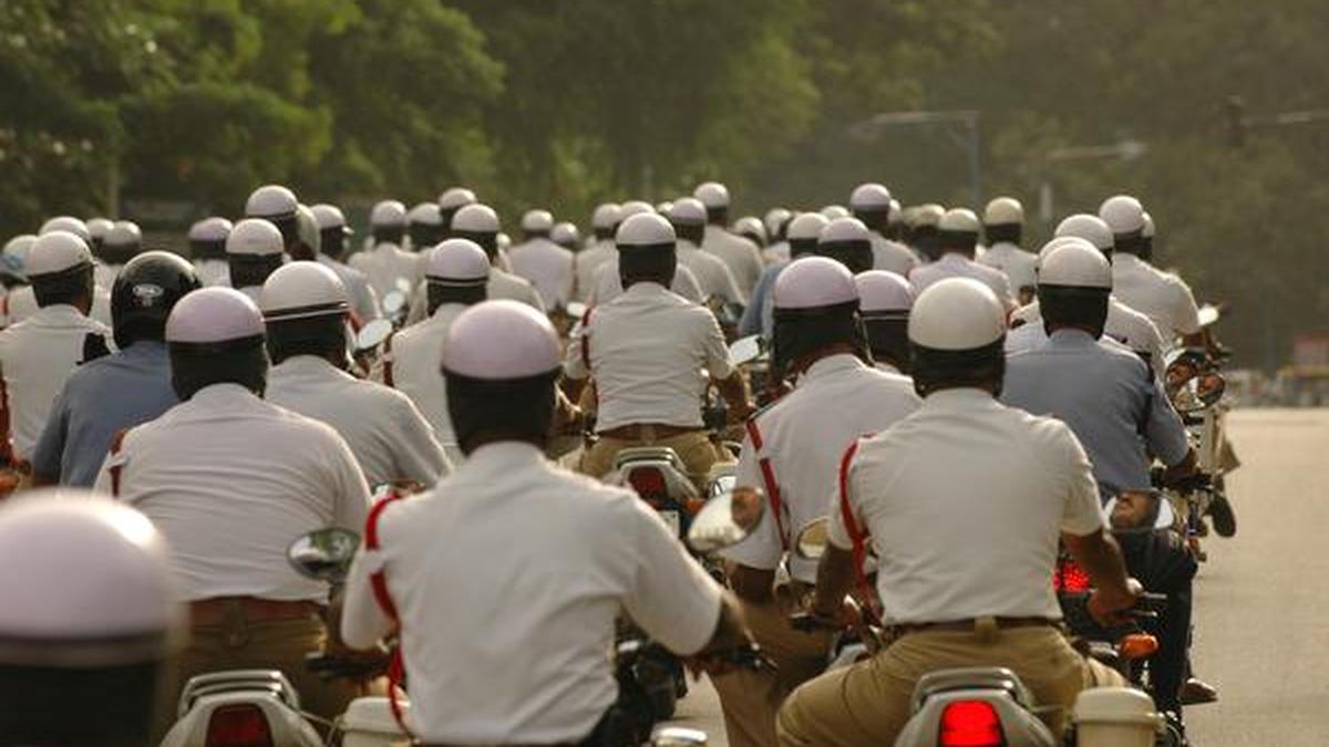 Traffic cops told to wear BIS certified helmets The Hindu