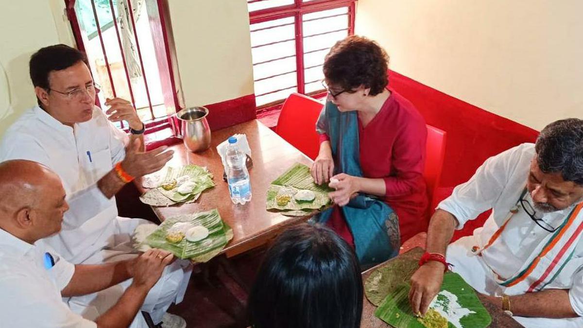 Priyanka Gandhi tries to make dosa, Siddaramaiah gives Bommai pat on back