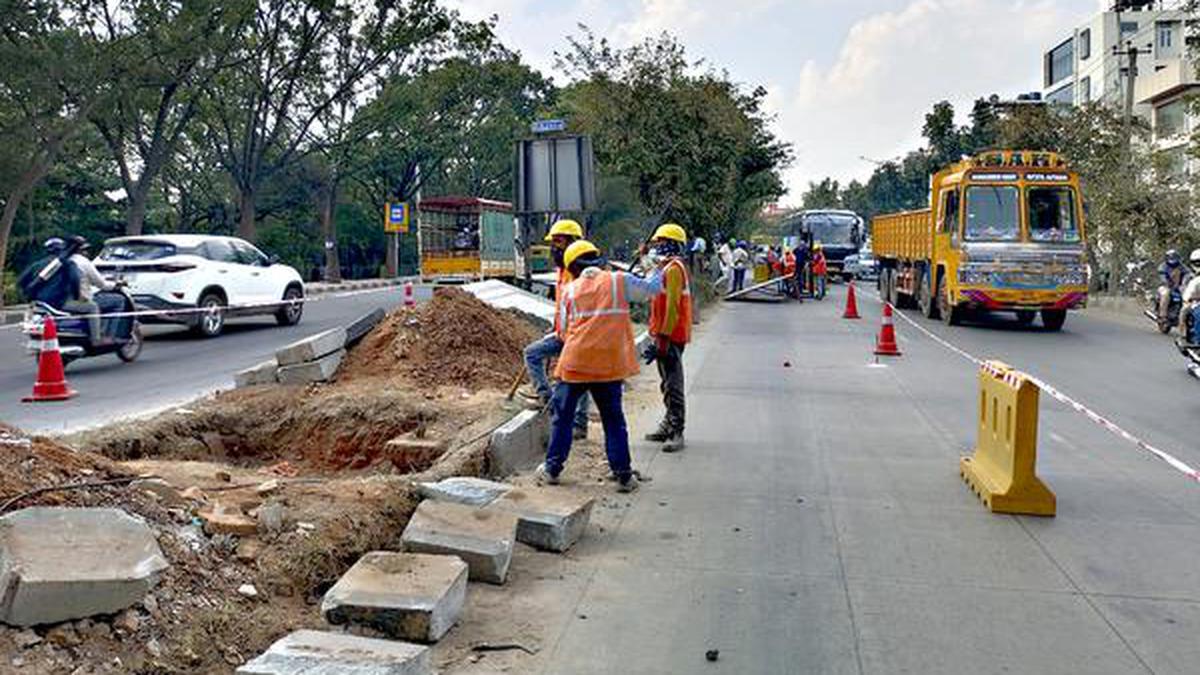 BBMP gives nod to cut open white-topped ORR for metro work