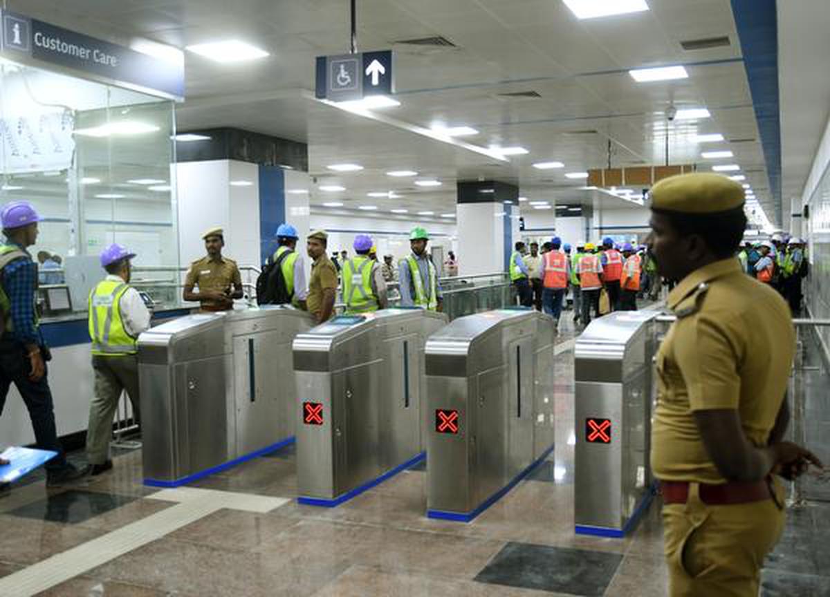CCTV cameras at Chennai Metro Rail stations develop glitches - The Hindu