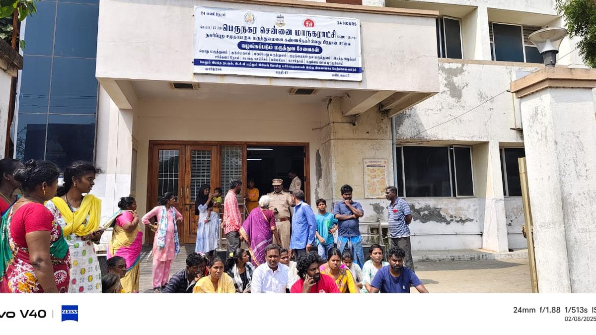 Protest over death of infant in utero, outside Kannagi Nagar urban community health centre