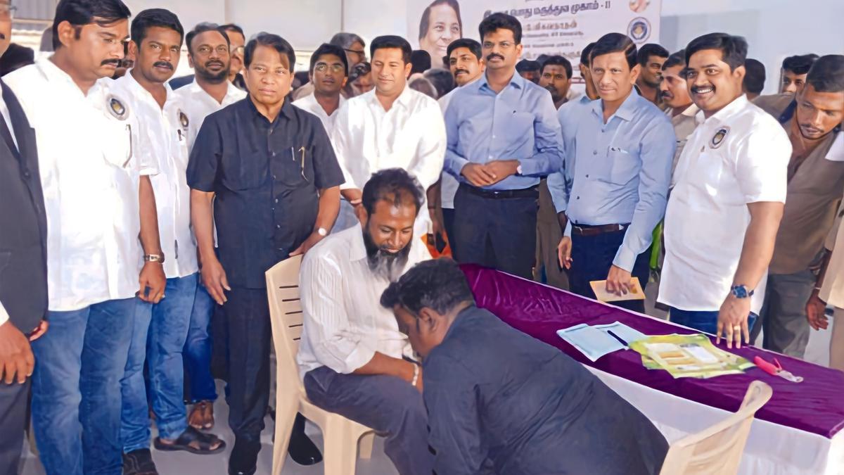 Free health camp for autorickshaw drivers held in Vellore