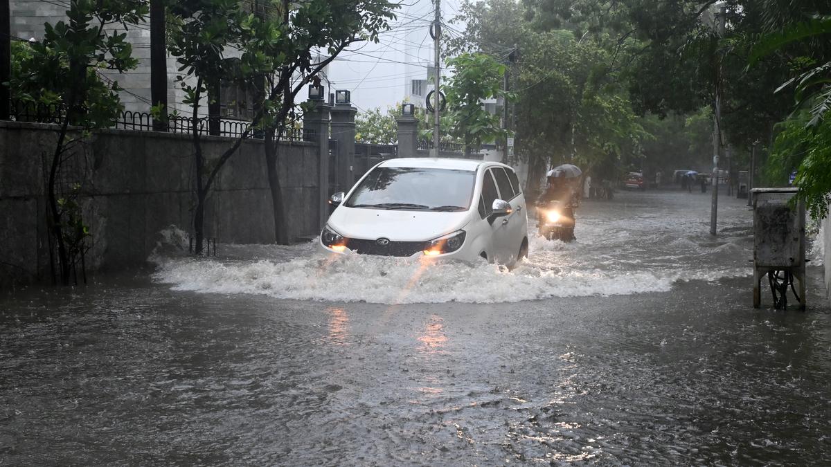 Chennai Flooded, Over 300 Locations Inundated