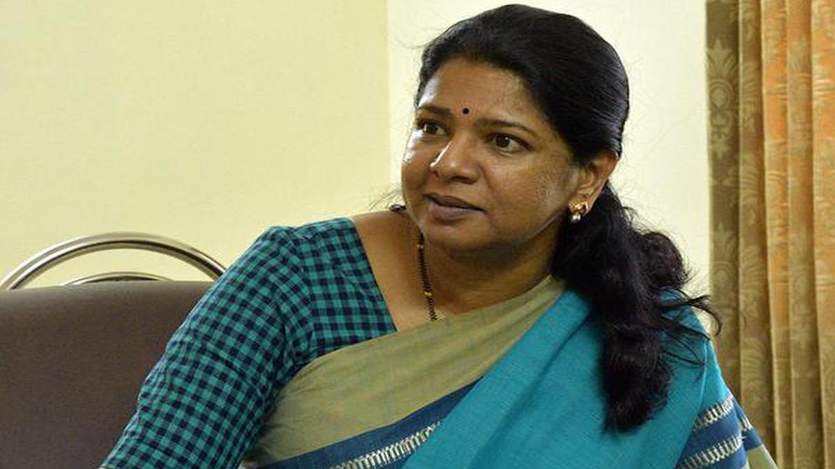 ‘Are you Indian?’ taunt at DMK MP Kanimozhi | CISF orders probe