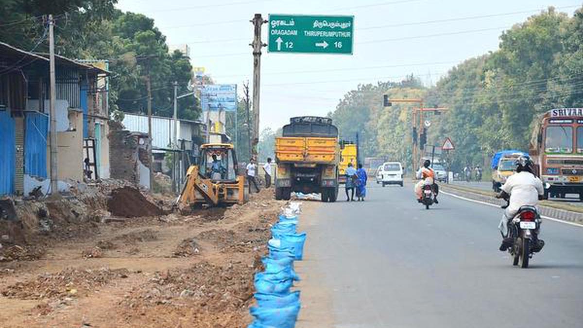 Vandalur-Oragadam road widening gains momentum, to be over by March ...