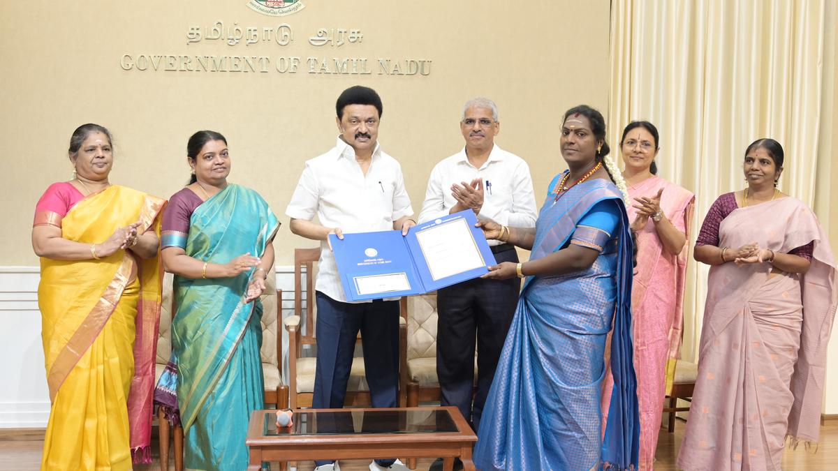 T.N. Chief Minister hands over award to transperson, inaugurates new buildings