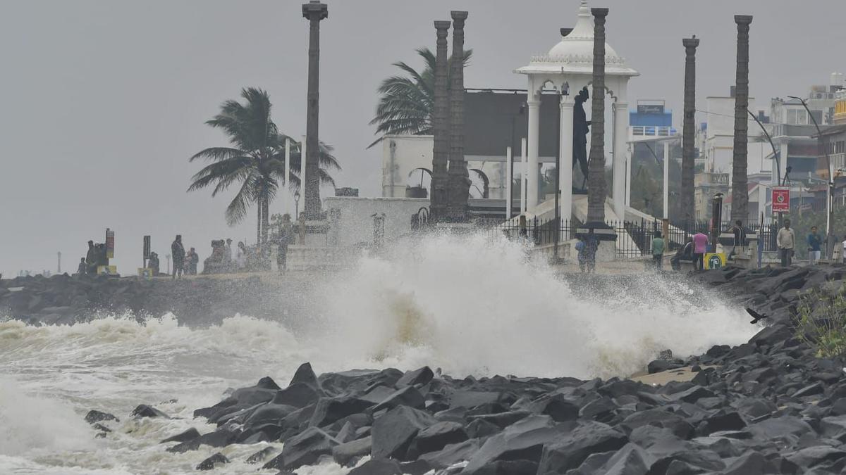 Cyclone Mandous: Puducherry gears up, two disaster relief teams on standby