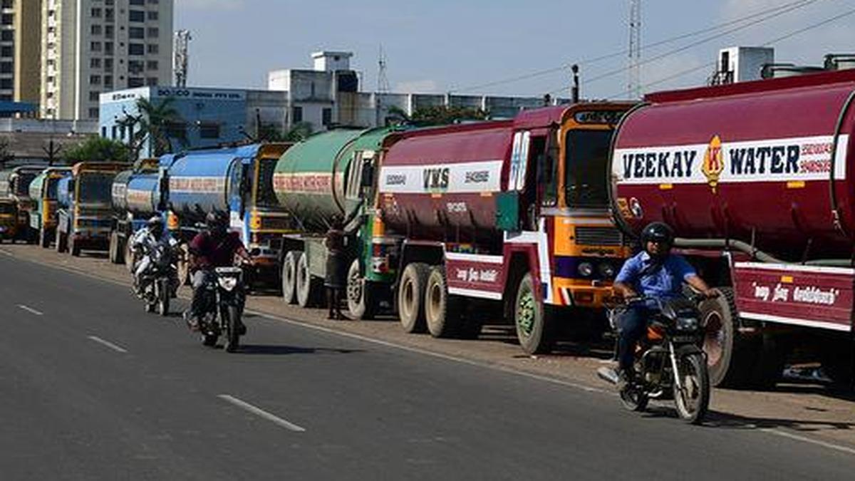 Private Water Tankers Shelve Indefinite Strike Plan The Hindu