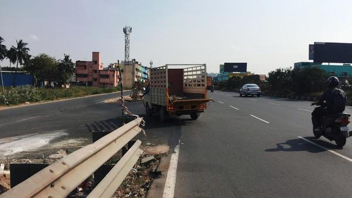 Separate lane created to ease congestion at Porur toll plaza The Hindu