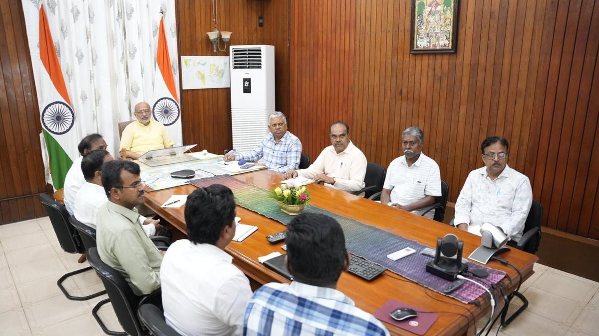 L-G convenes meeting to discuss Puducherry’s solid waste management issue