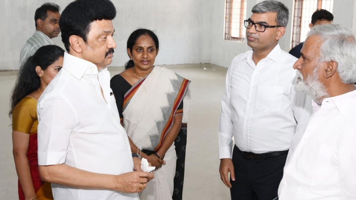 Stalin inspects dialysis unit under construction in Kolathur