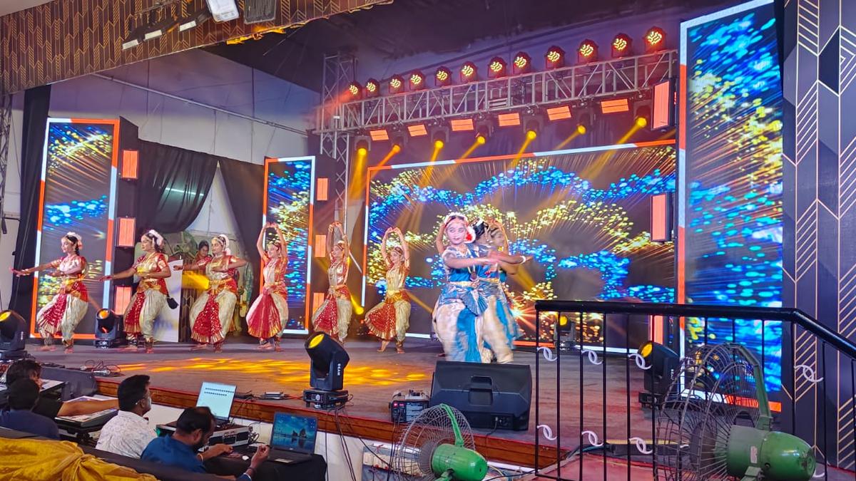 Jawahar Vidyalaya celebrates 59th annual day