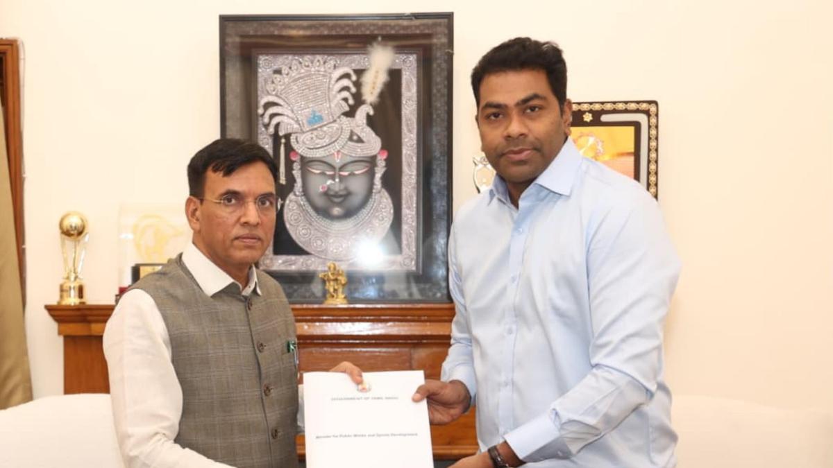 Aadhav Arjuna calls on Union Minister Mansukh Mandaviya, pitches T.N. as host for 2029 National Games