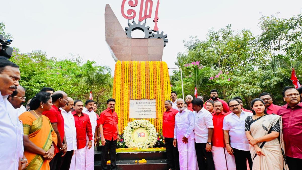 Hard work of DMK cadre will yield desired result on May 4, says Stalin