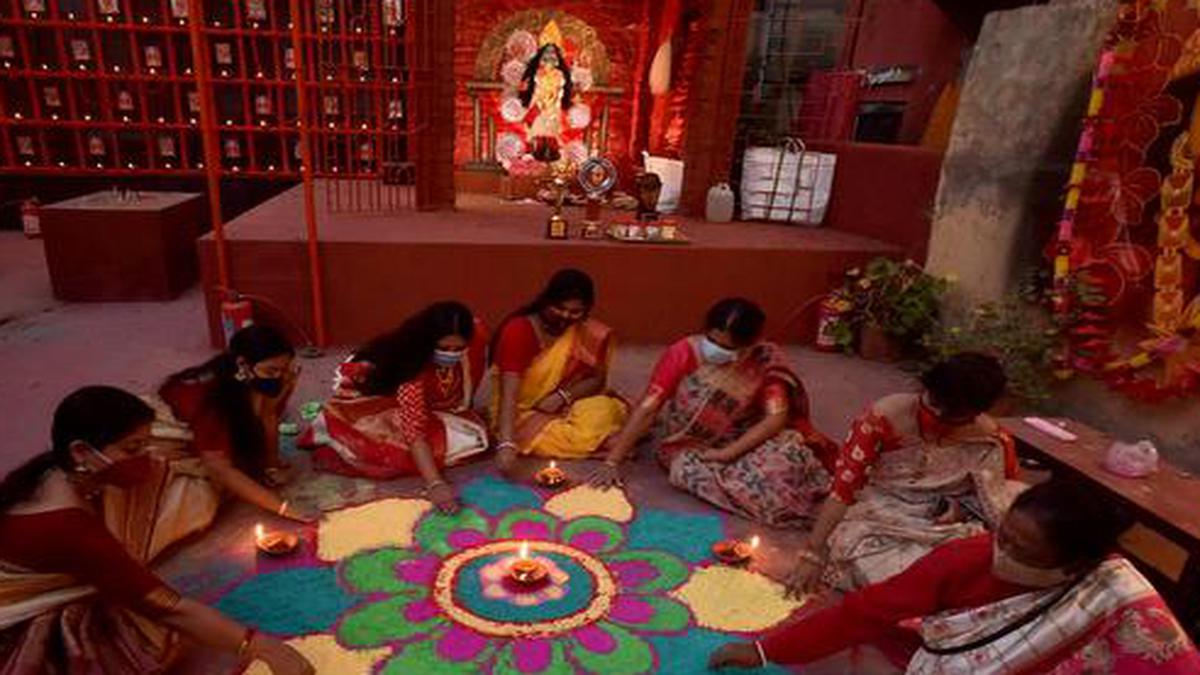 Bengal celebrates Kali puja, Diwali sans fireworks