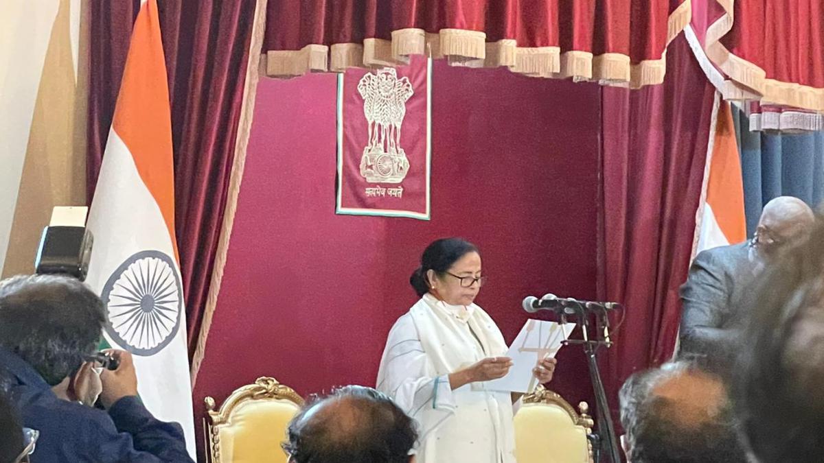 Mamata Banerjee sworn in as West Bengal Chief Minister for third time