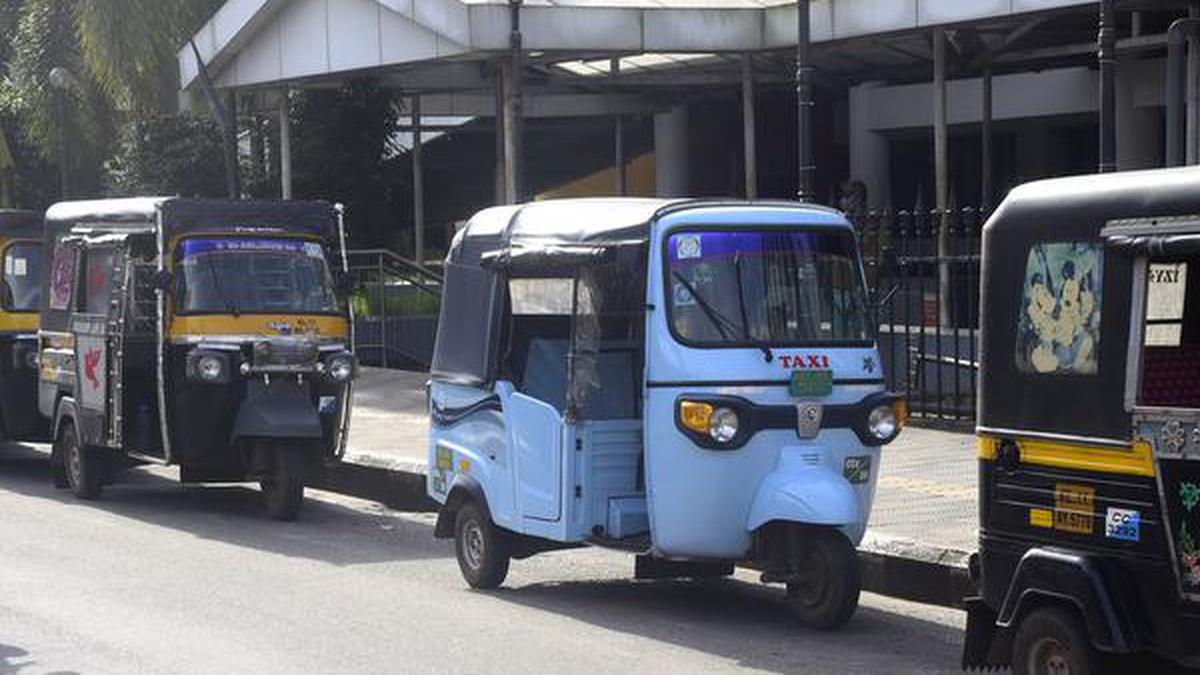 New-gen rickshaws run out of fuel in Kozhikode - The Hindu