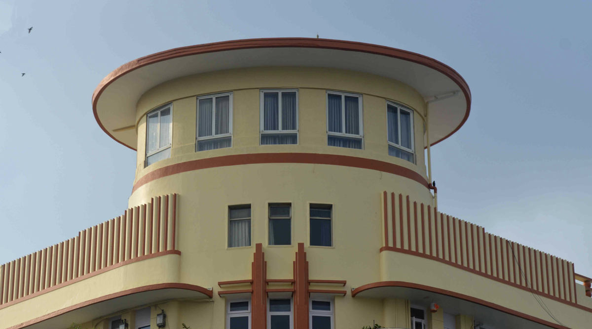 Soona Mahal at Marine Drive is a beautifully preserved Art Deco building in city.