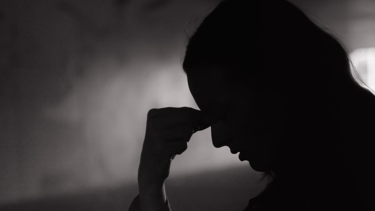 Mumbai junior doctor attempts to end life citing harassment and discrimination, rushed to hospital