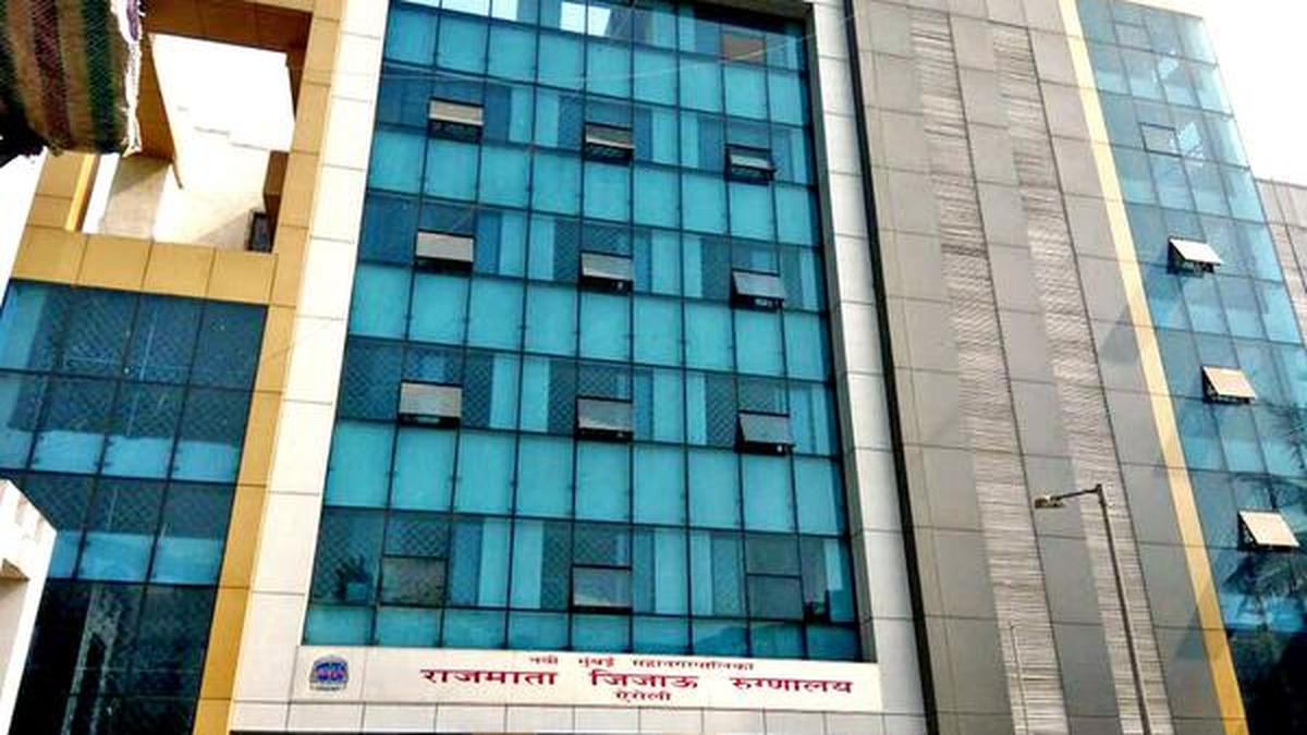 Corporator seeks action against Airoli hospital The Hindu