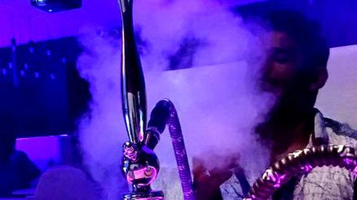 Mayor seeks ban on hookah parlours The Hindu